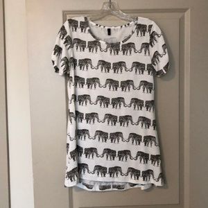 Elephant pattern tee